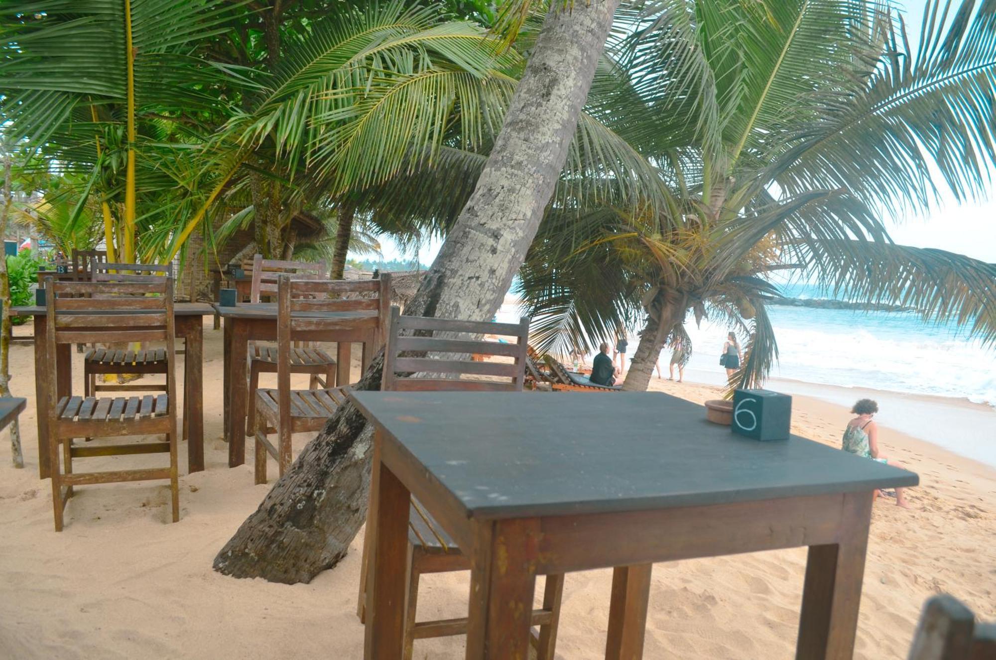 Glow Accommadation Tangalle Bagian luar foto
